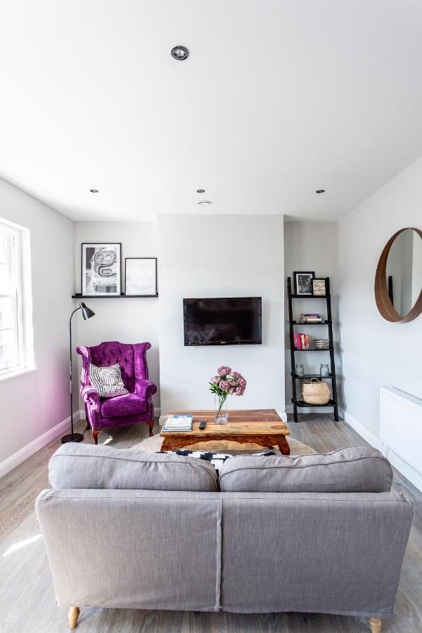 Shades Of Grey Apartment Southend-on-Sea Exterior photo